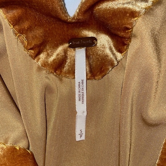 GOLD FREE PEOPLE DRESS - Picture 4 of 4